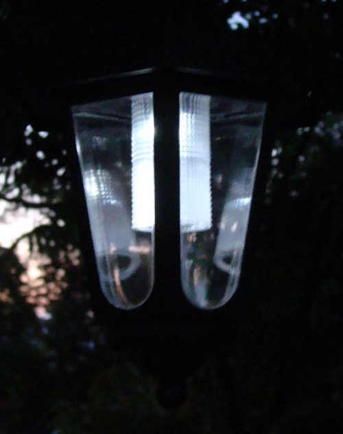 Levná zahradní LED lucerna