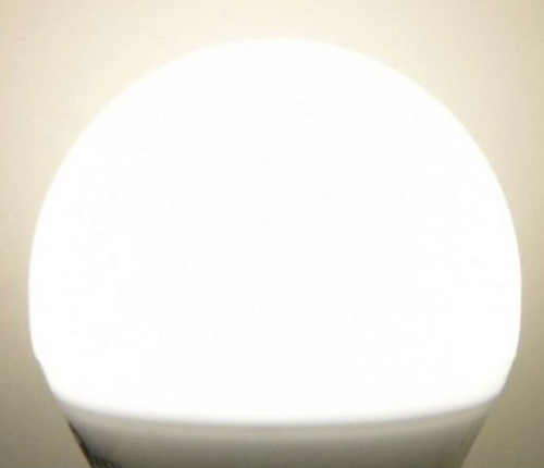 LED žárovka 5W s výbornou svítivostí